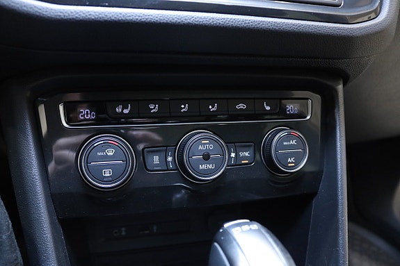 Volkswagen Tiguan 26 of 30