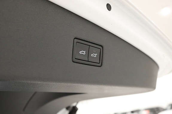 Volkswagen Tiguan 23 of 30