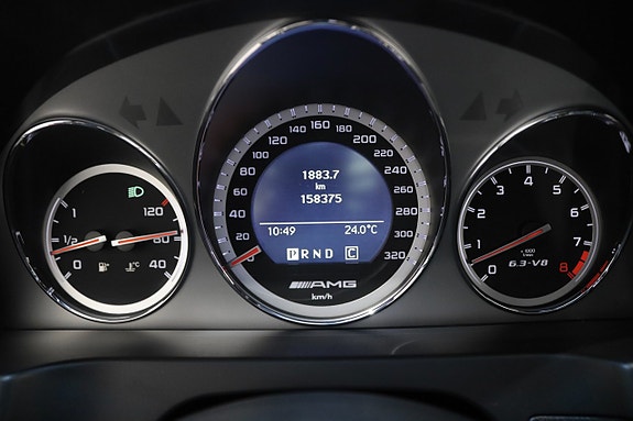 Mercedes-Benz C63 30 of 30