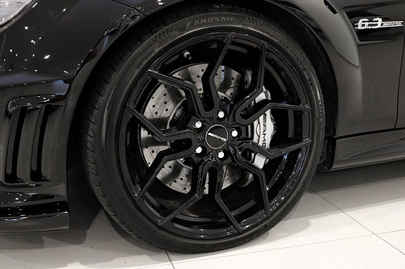 Mercedes-Benz C63 9 of 30