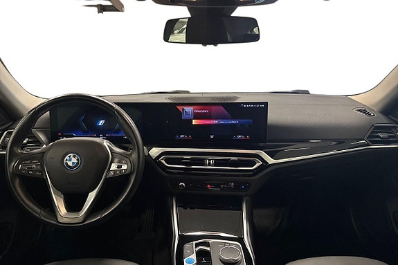 BMW i4 8 of 17