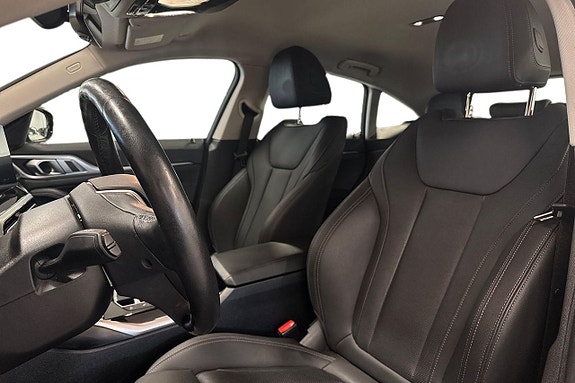 BMW i4 12 of 17