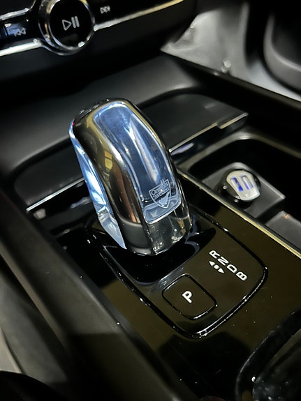 Volvo XC60 3 of 10