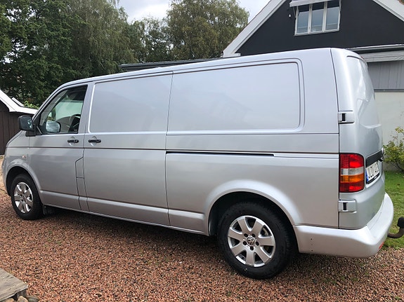 Volkswagen Transporter 2 of 5