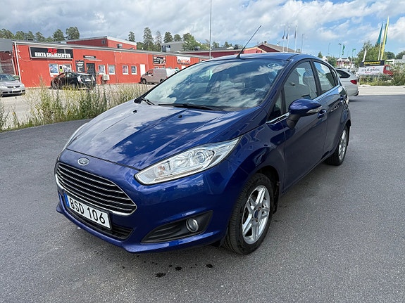 Ford Fiesta 3 of 12