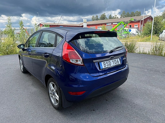Ford Fiesta 4 of 12