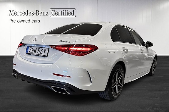 Mercedes-Benz C300 e 4 of 5