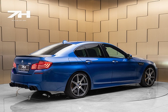 BMW M5 5 of 5