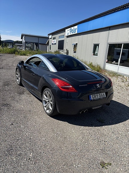 Peugeot RCZ 2 of 3