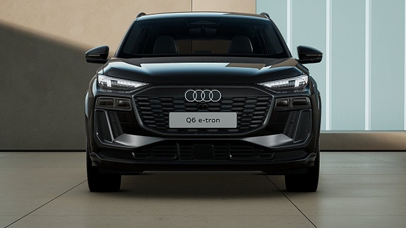 Audi Q6 e-tron 4 of 11