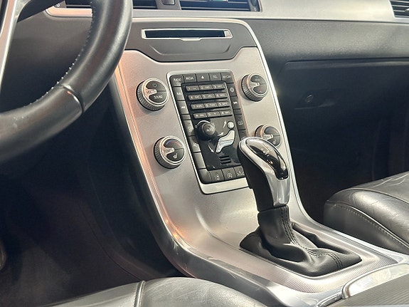 Volvo V70 22 of 30