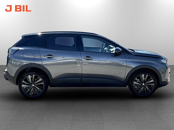 Peugeot 3008 15 of 18