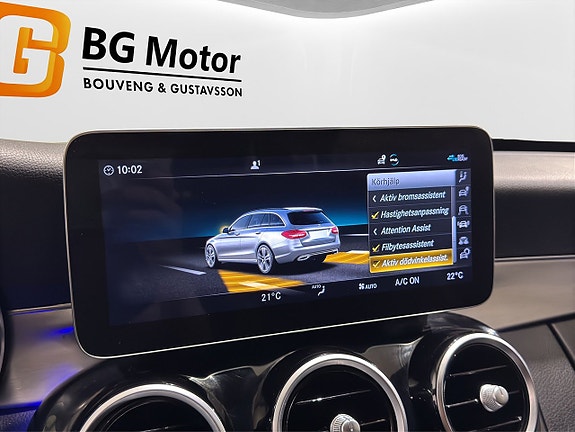Mercedes-Benz C300 22 of 24
