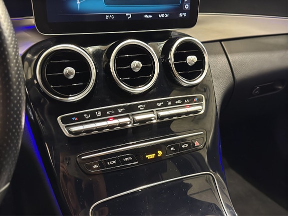 Mercedes-Benz C300 20 of 24