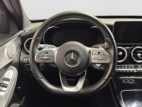 Mercedes-Benz C300 14 of 24