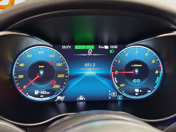 Mercedes-Benz C300 15 of 24