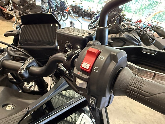 Honda CB1000GT 12 of 15