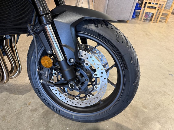 Honda CB1000GT 7 of 15