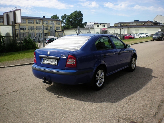 Skoda Octavia 9 of 11