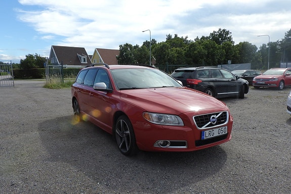 Volvo V70 6 of 14