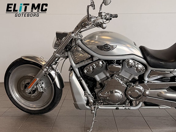 Harley-Davidson VRSCA V-Rod | Screamin' Eagle | 100th Anniversary 14 of 21