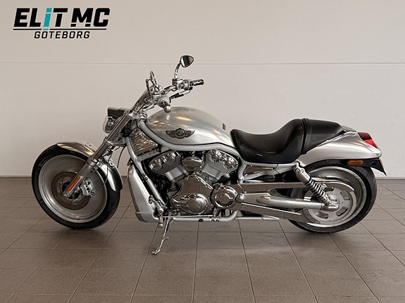 Harley-Davidson VRSCA V-Rod | Screamin' Eagle | 100th Anniversary 13 of 21
