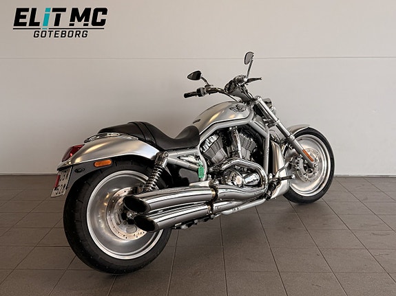 Harley-Davidson VRSCA V-Rod | Screamin' Eagle | 100th Anniversary 7 of 21