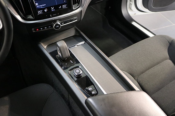 Volvo V60 10 of 27