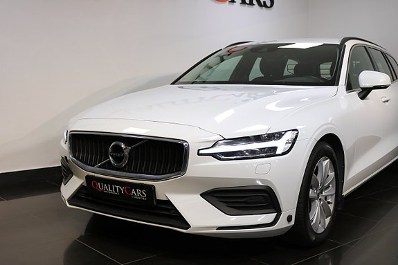 Volvo V60 5 of 27