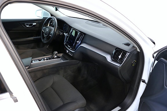 Volvo V60 15 of 27