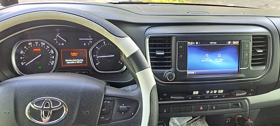 Toyota Proace Verso 9 of 11
