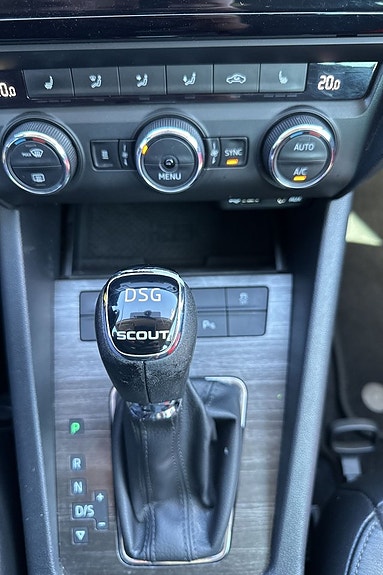 Skoda Octavia Scout 29 of 30
