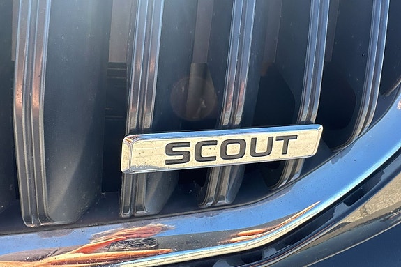 Skoda Octavia Scout 12 of 30