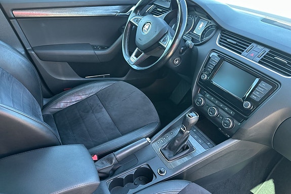 Skoda Octavia Scout 21 of 30