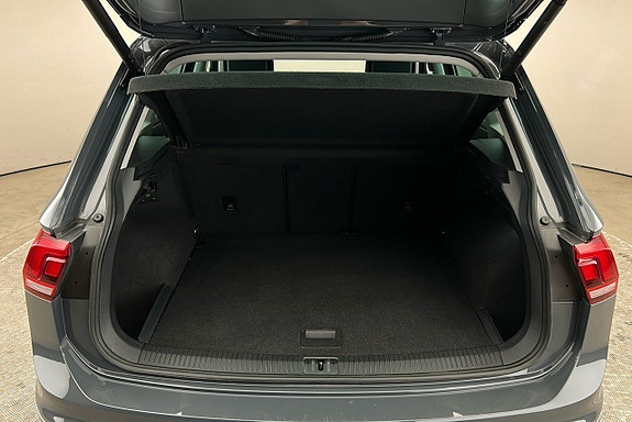 Volkswagen Tiguan 14 of 26