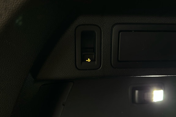 Volkswagen Tiguan 16 of 26