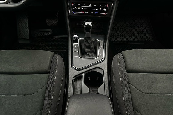 Volkswagen Tiguan 9 of 26