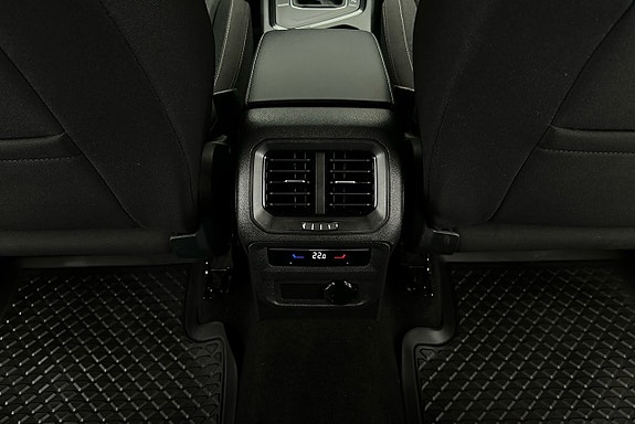 Volkswagen Tiguan 20 of 26