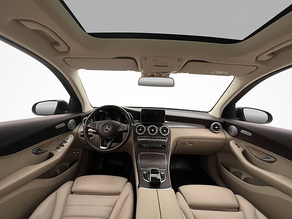 Mercedes-Benz GLC220 d 14 of 30
