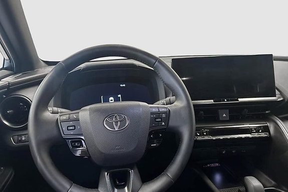 Toyota C-HR 10 of 11