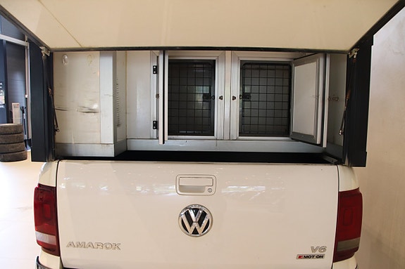 Volkswagen Amarok 6 of 18