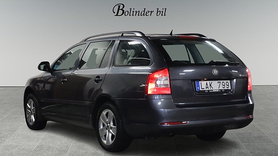 Skoda Octavia 6 of 25