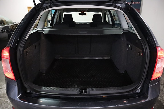 Skoda Octavia 16 of 25