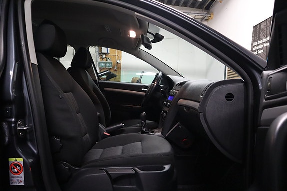 Skoda Octavia 11 of 25