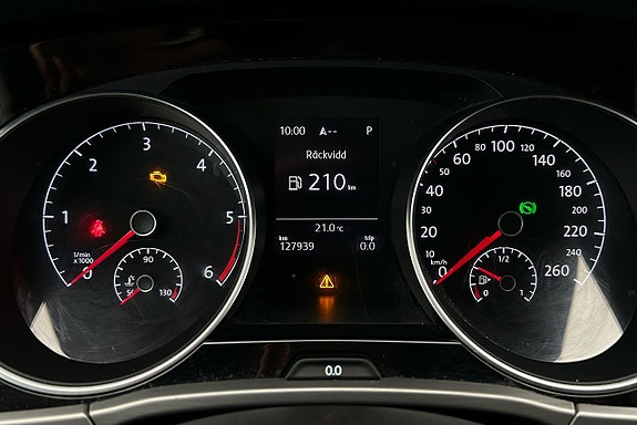 Volkswagen Touran 7 of 24