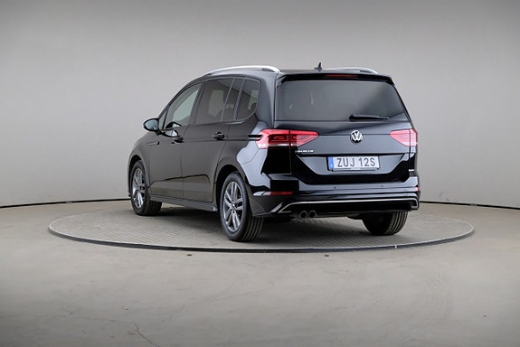 Volkswagen Touran 2 of 24