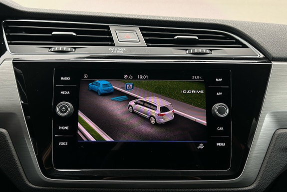 Volkswagen Touran 20 of 24