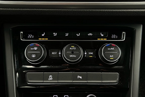 Volkswagen Touran 17 of 24
