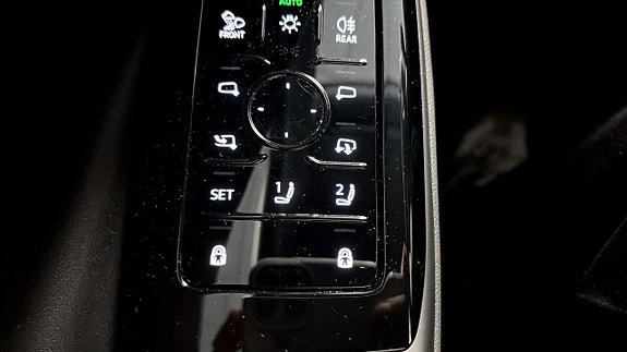 Audi Q6 e-tron 16 of 20