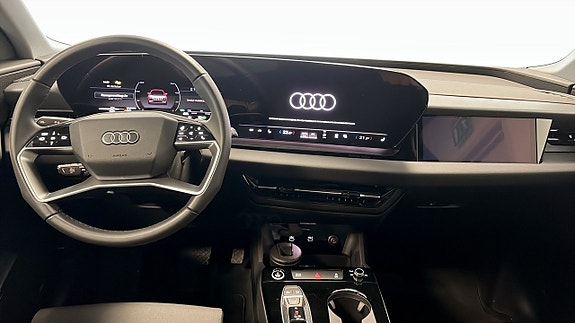Audi Q6 e-tron 10 of 20